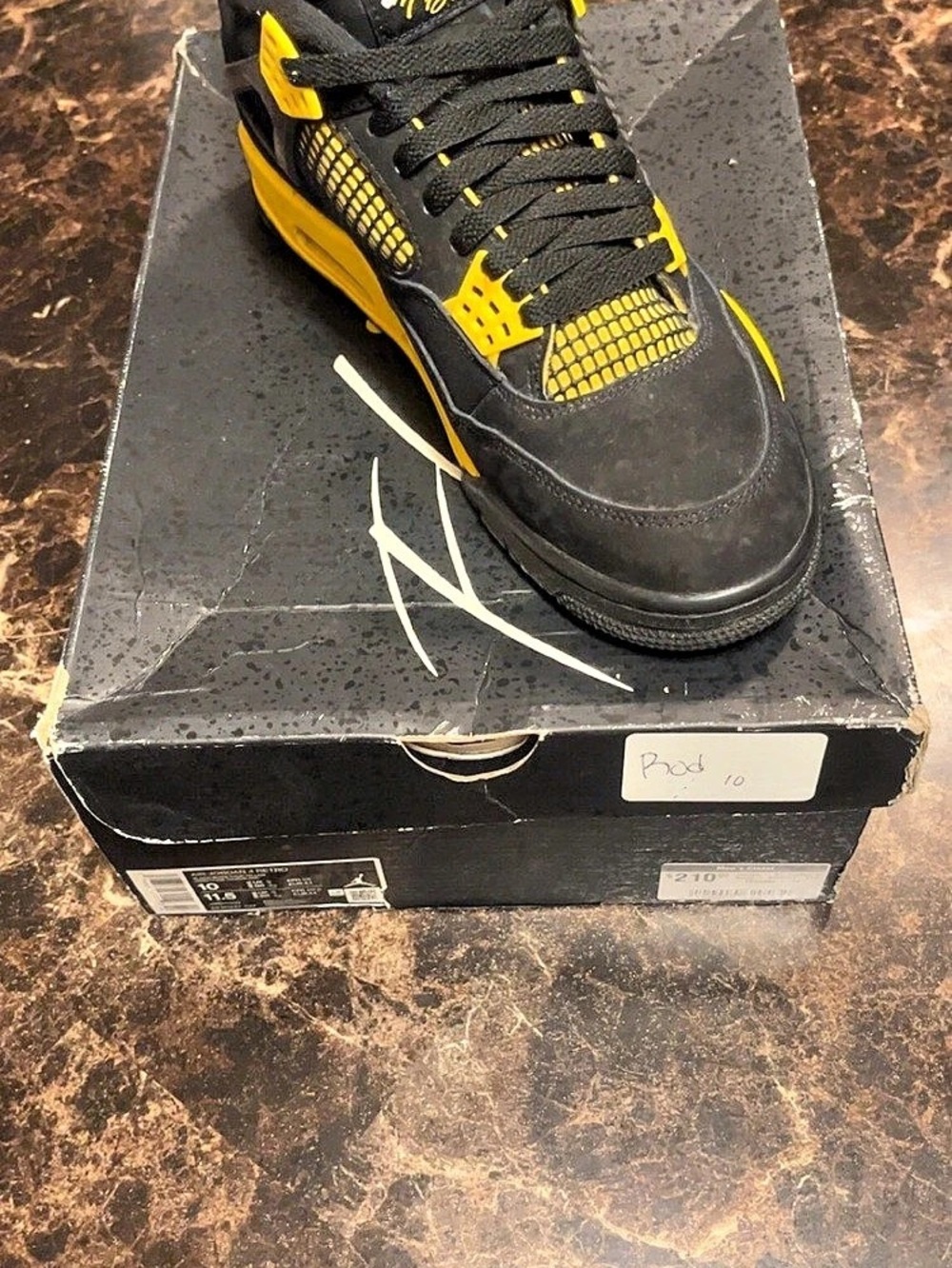 Nike Air Jordan 4 Retro Black & Yellow Like New